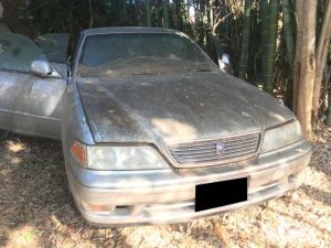 トヨタマークⅡ　放置車両